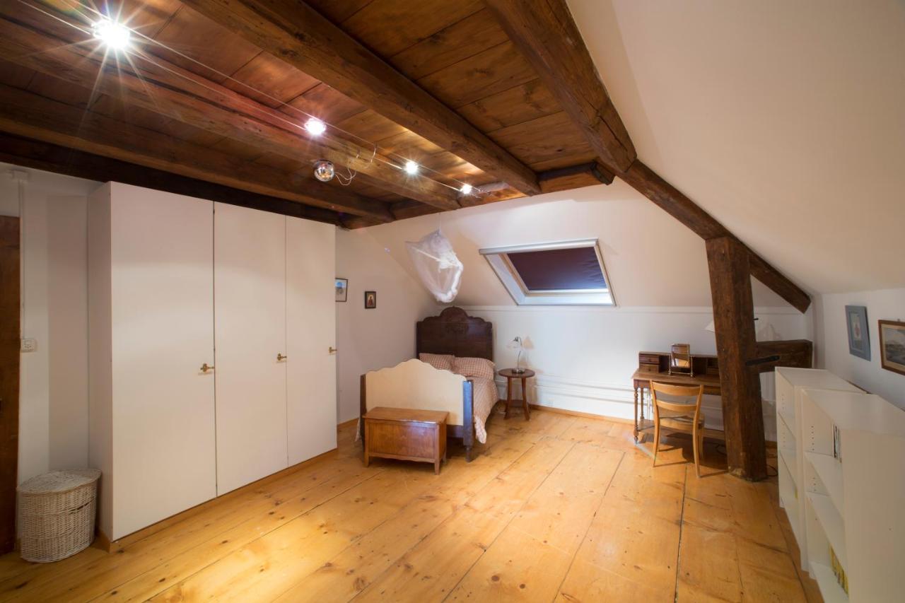 Maison Suchard, Tradition & Elegance In The Jura Couvet Exterior photo
